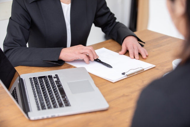 メンタルクリニックの売上のシミュレーション