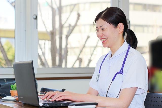 歯科向けレセコンの選定から運用開始までの流れ