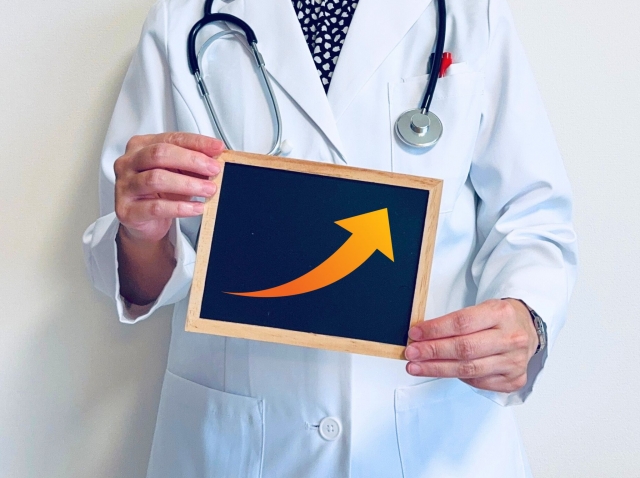 クリニック経営で患者数を増やすことの重要性