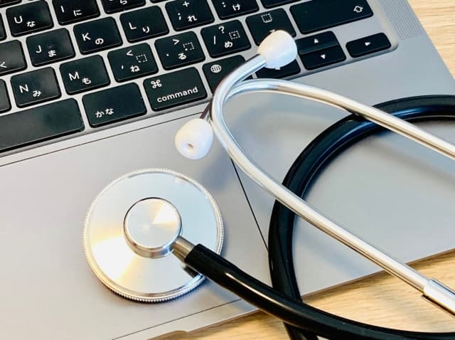 オンライン診療サービスの種類と特徴