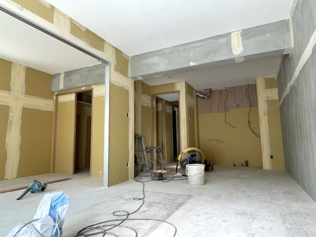 内装業者を選ぶ際の注意点