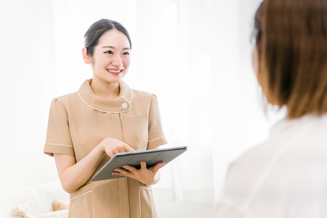脱毛クリニックで電子カルテを導入するメリット