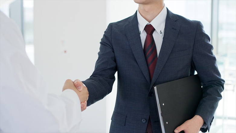 医師以外が経営や運営に関与するメリット