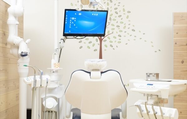 【フロア別】歯科開業で揃えるべき備品一覧|選定のチェックポイントも解説
